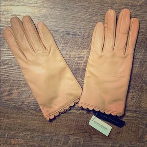 Banana Republic Tan Leather Driving Gloves